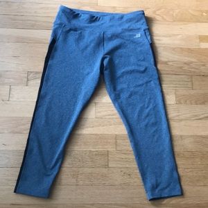 NWOT bcg M Capri workout pants